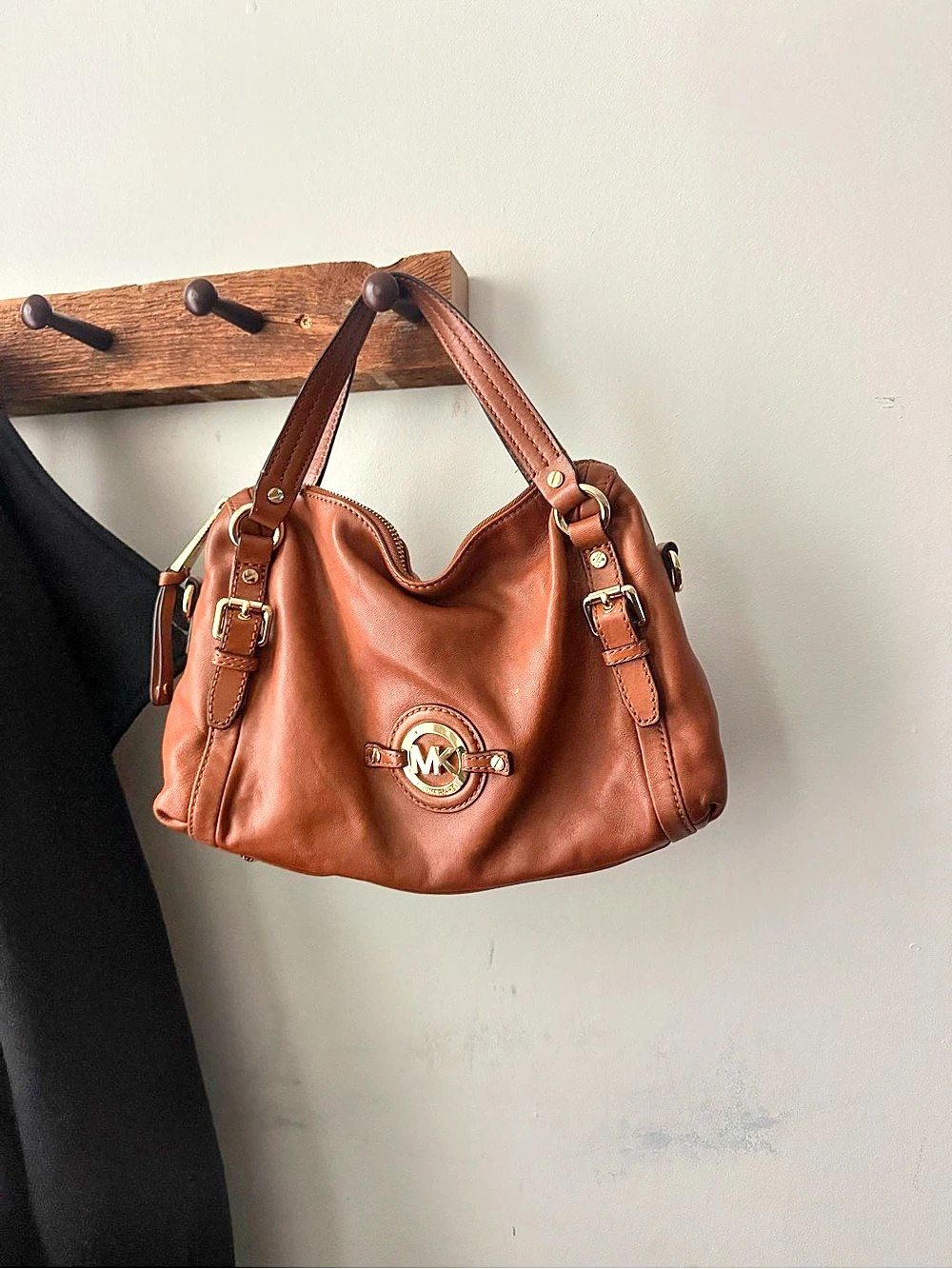 Michael Kors Cognac Brown Leather Satchel Shoulder Bag Gold Hardwares